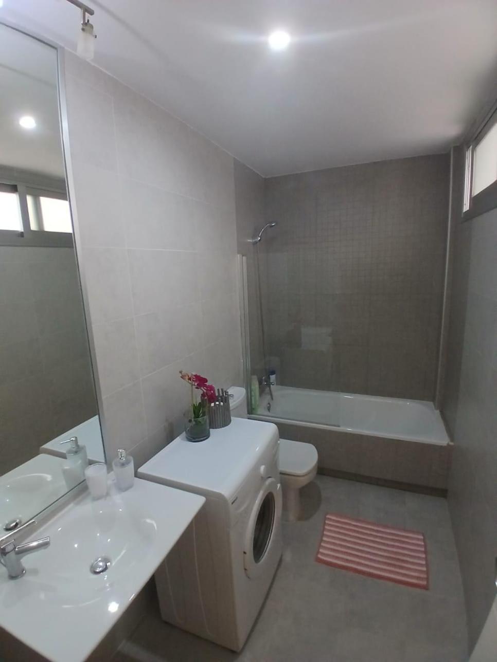 Apartamento Bernier Малага Екстер'єр фото
